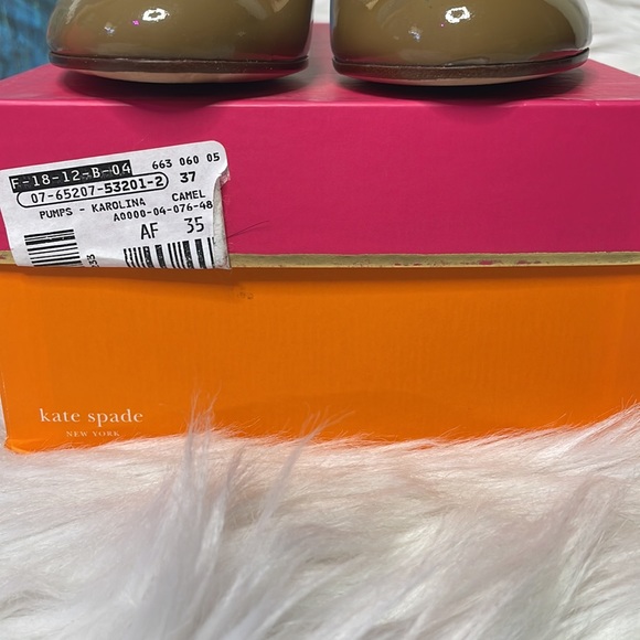 {KATE SPADE♠️} 3.5” Camel Colored Karolina Patent Leather Pumps - Picture 8 of 8
